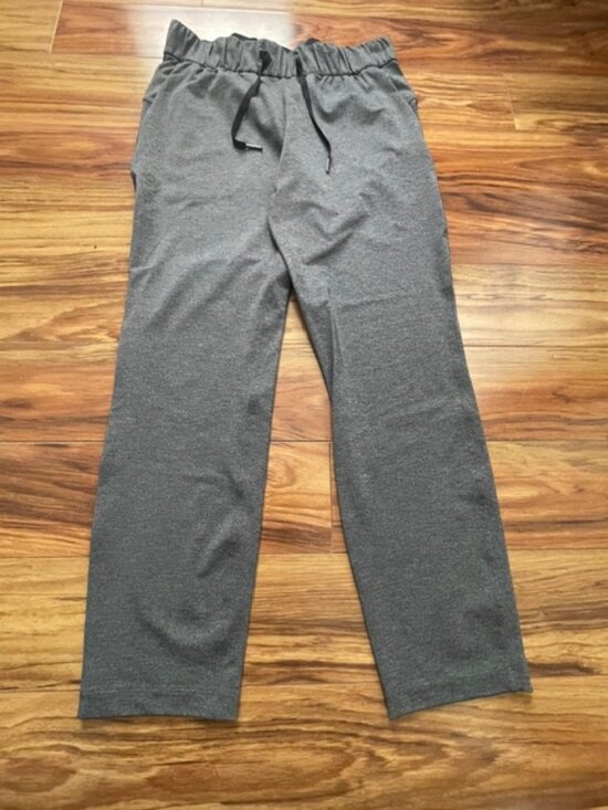 lululemon athletica Pants - Lululemon Women's High-Rise On the Fly Capri Pants, Gray, Size 6